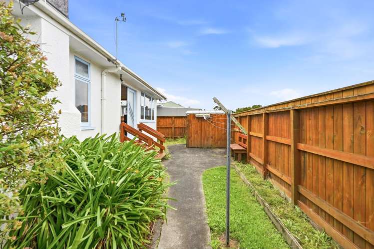 37 Glasgow Terrace Feilding_15