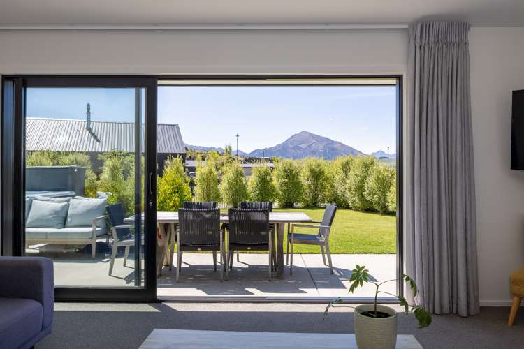 1 Sorrel Street Albert Town_7