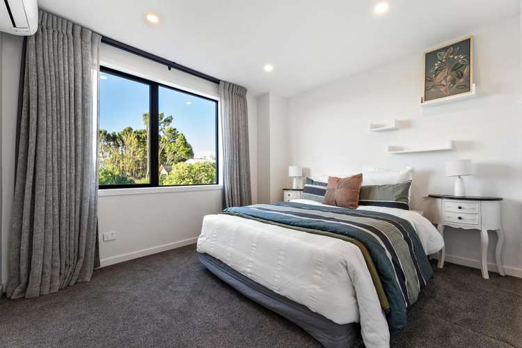 8C William Souter Street Forrest Hill_21