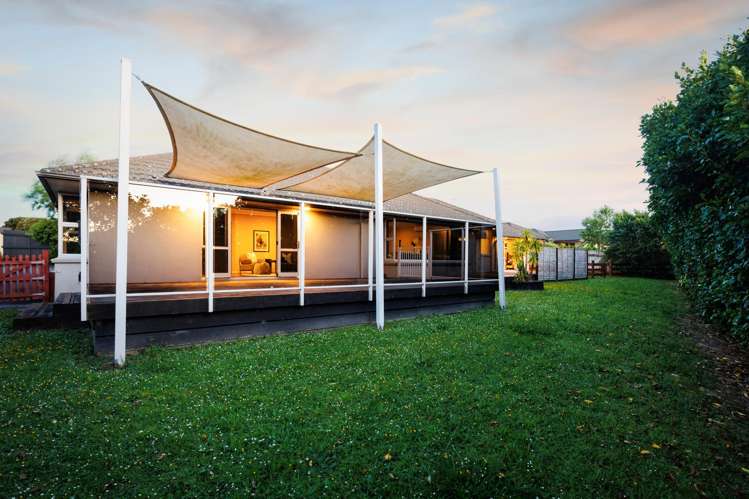 27 Johnstone Drive Fitzherbert_2