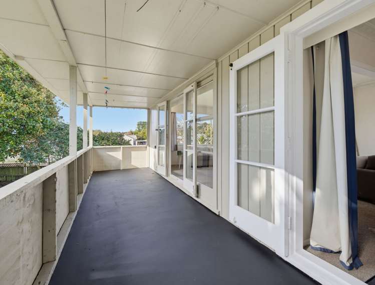 6 Lee Road Hannahs Bay_18