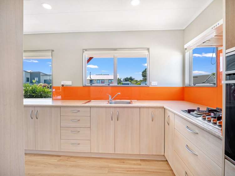 10 Taonui Street Waitarere Beach_6