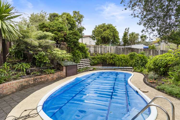 107 Weatherly Road Torbay_13