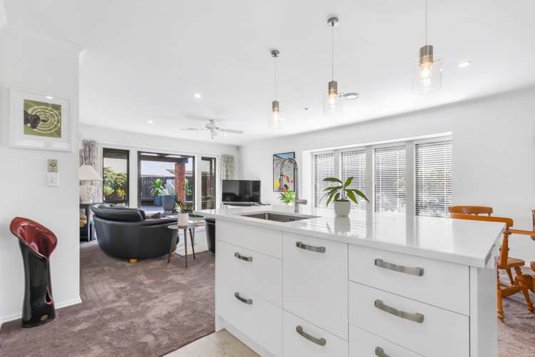 51 Masefield Street Stoke_6