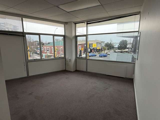 3063 Great North Road New Lynn_2