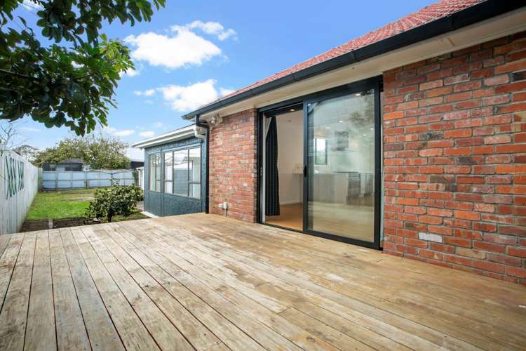 18 Tamatea Avenue Point England_10