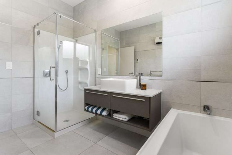 33 Kaiawa Street Beachlands_20