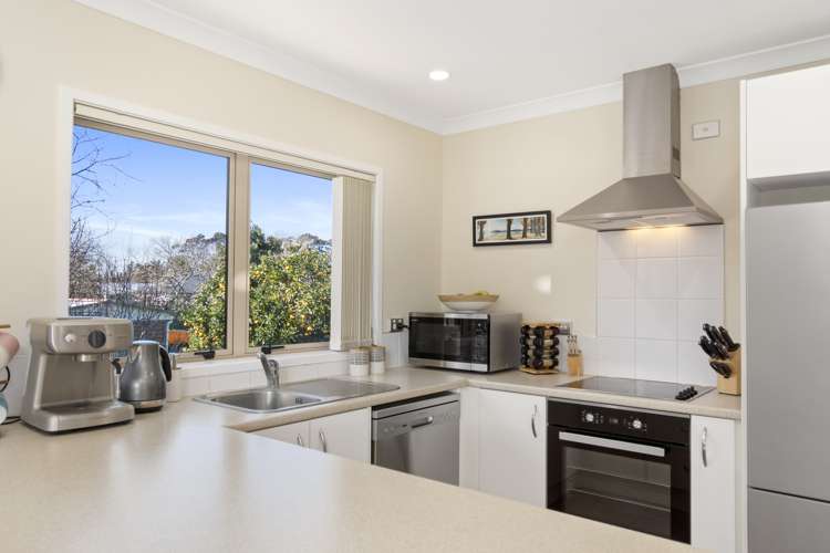 71a Beach Road Otumoetai_9