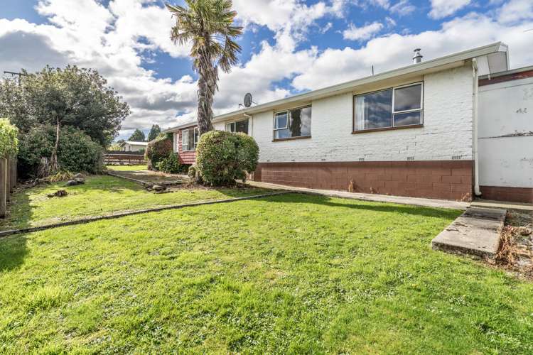 1a Talbot Street Gore Surrounds_15