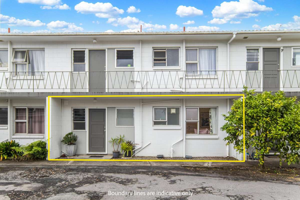 3/45 Blockhouse Bay Road_0