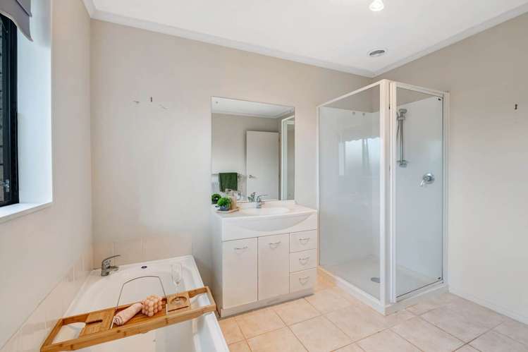 42 Savoy Road Orewa_15