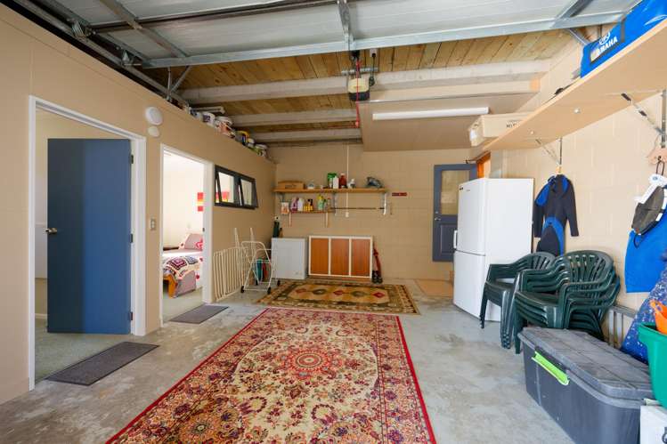 22a Kotuku Road South Bay_34
