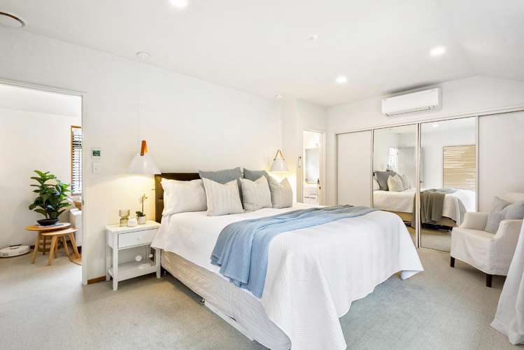 24A Seaview Avenue Northcote Point_20