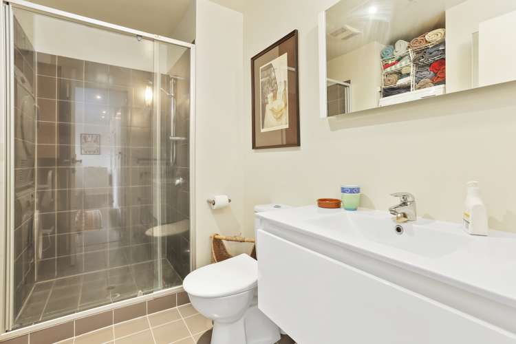 11d/32 Eden Crescent Auckland Central_9