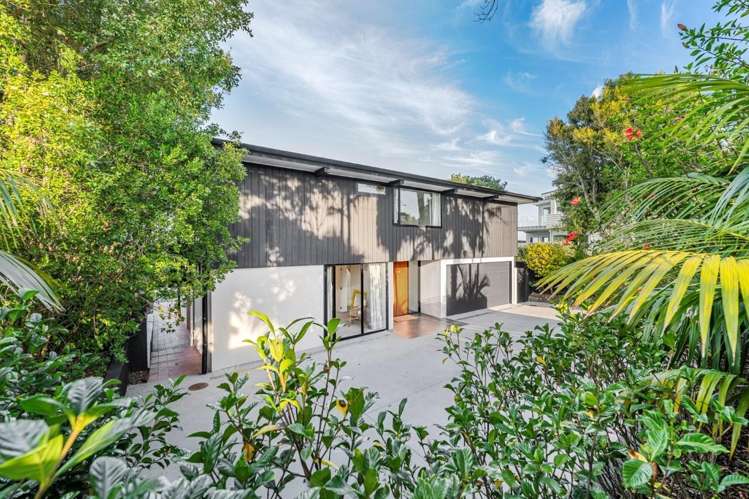 205 Beach Road Campbells Bay_27