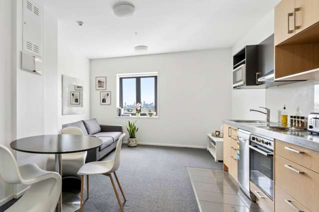 711/17 Putney Way Manukau_3