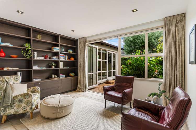 2/2 Clifton Road Takapuna_14