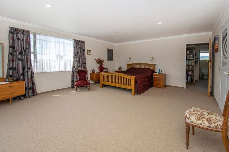 67a High Street Renwick_28