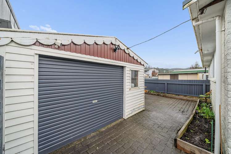 2/10 Ponderosa Grove Maoribank_9