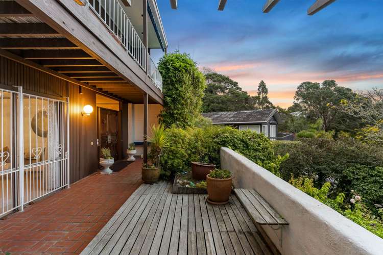 18 Surville Place Mairangi Bay_14