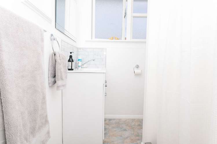 17 Victor Street Dannevirke_16