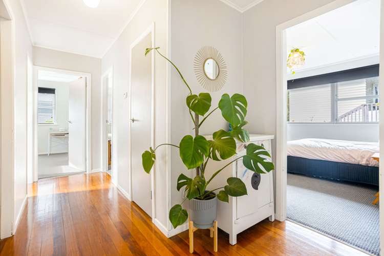 14 Thomas Avenue Te Atatu Peninsula_17