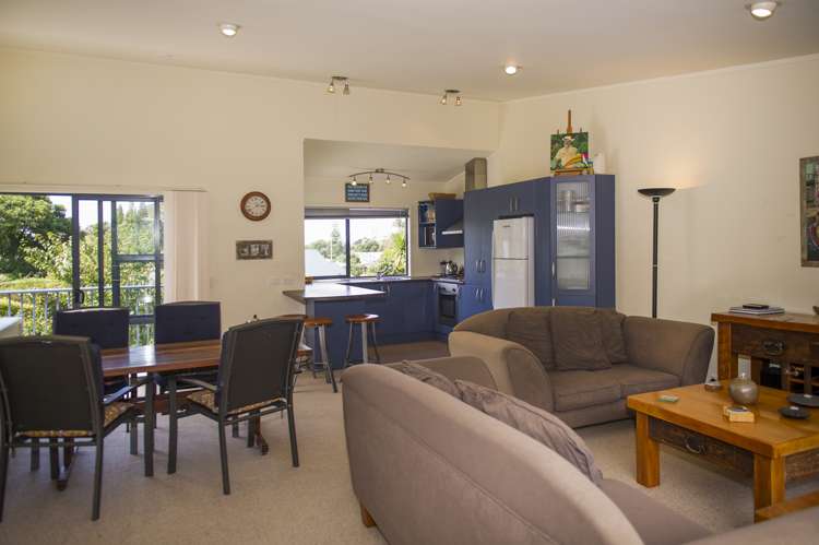 24 Grierson Close Hahei_17