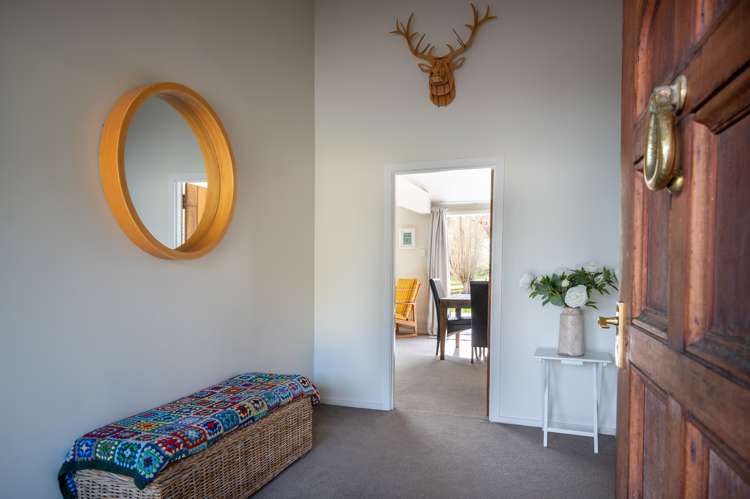 8 Takamatua Bay Road Takamatua_26