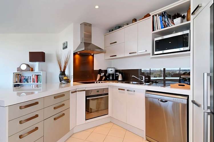 4a/84 Gunner Drive Te Atatu Peninsula_2