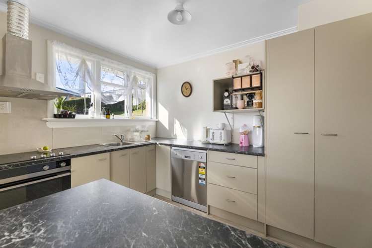 489 Kaikorai Valley Road Bradford_9