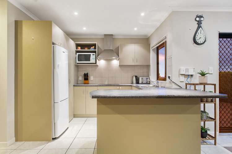 25 Keri Vista Rise Papakura_5