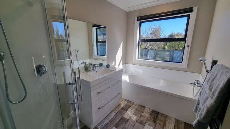 193 Orepuki Riverton Highway Riverton_14