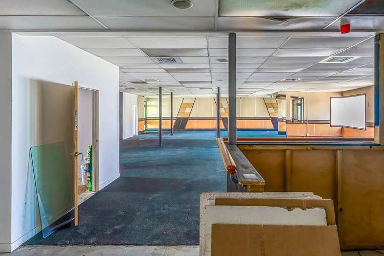 135 Great South Road Papakura_12