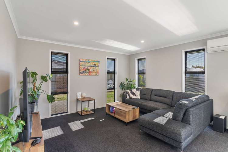 7 Joy Place Rolleston_9