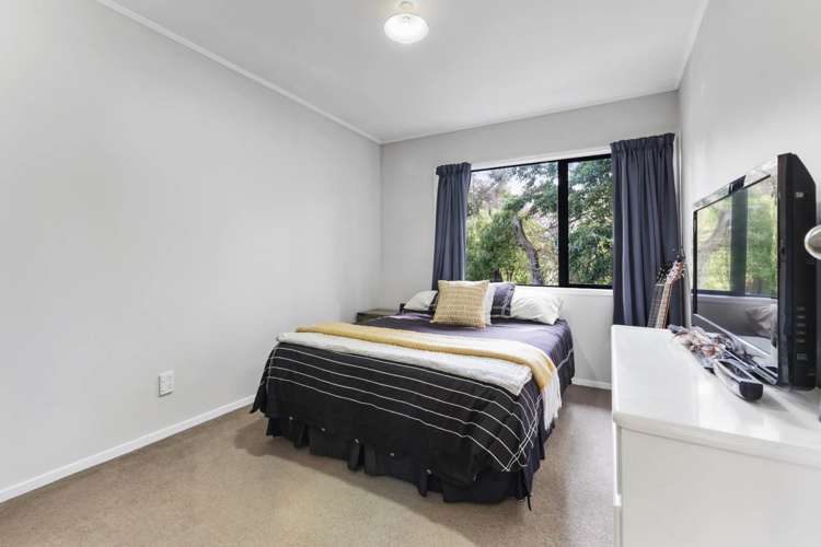 7A & 7 Gleneagles Grove Wattle Downs_16
