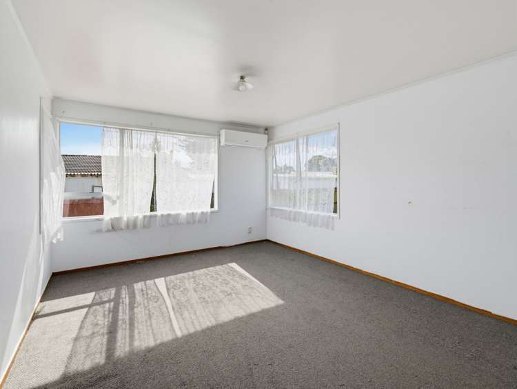 374 Roscommon Road Clendon Park_6