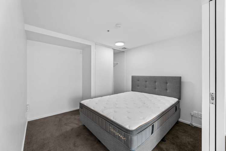 16B/3 Whitaker Place Grafton_6