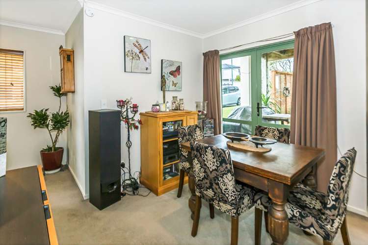 215 Alec Craig Way Gulf Harbour_15