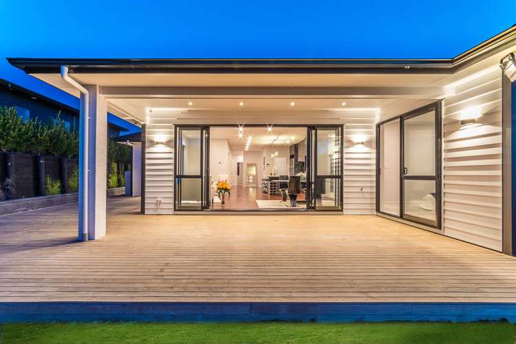 34 Boocock Crescent Orewa_11