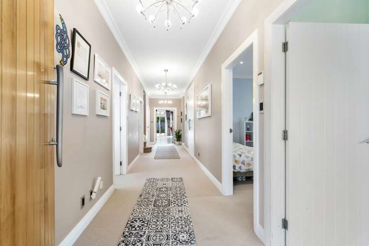 5 Streatlam Crescent Strathmore Park_6