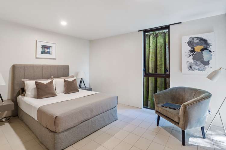 1/105 Sarsfield Street Herne Bay_11