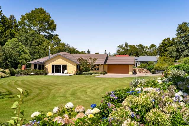 Landscaped Luxury Offers Private Retreat