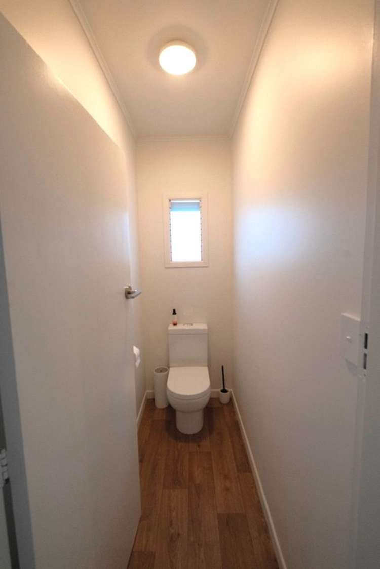 248 Fox Street Hamilton East_10