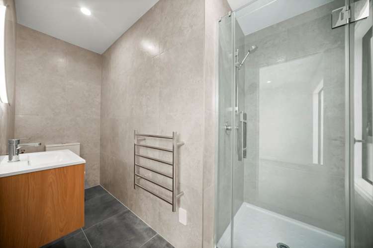 5/11 Seaview Road Glenfield_20