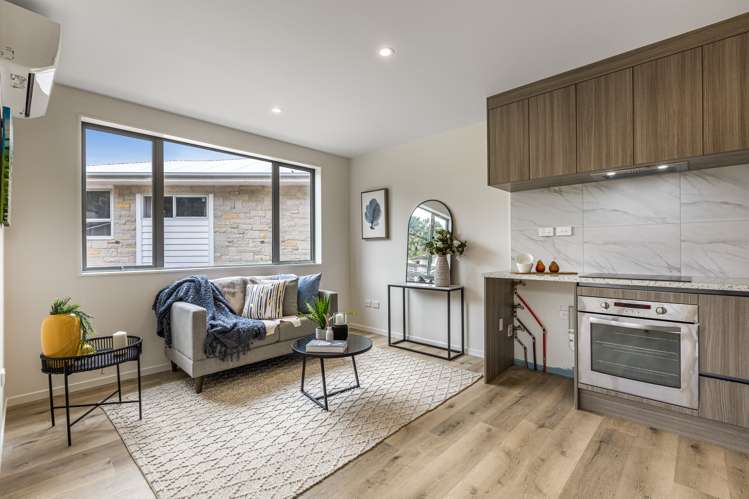 64 Lemnos Place Titirangi_14