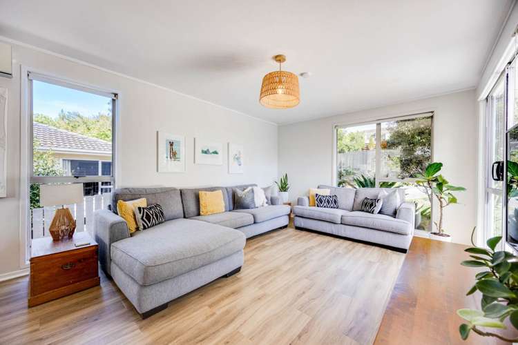 11 Airey Place Torbay_5