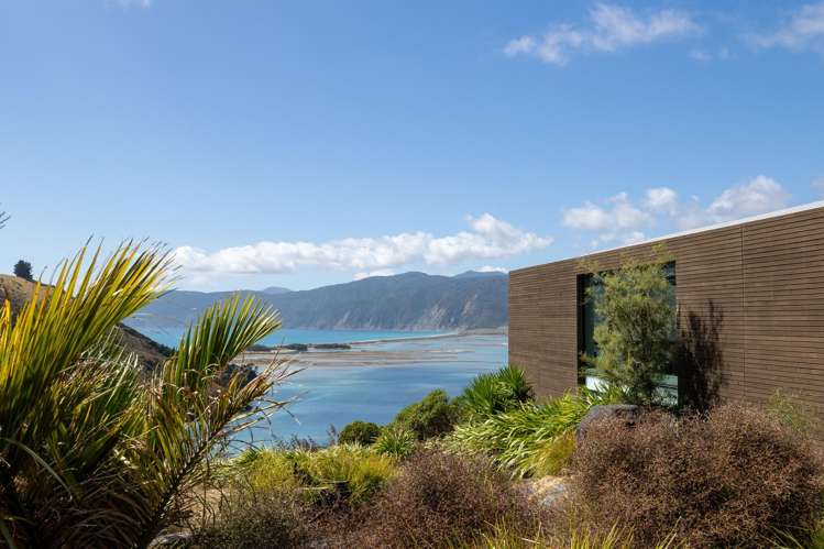 711c Cable Bay Road Hira_28