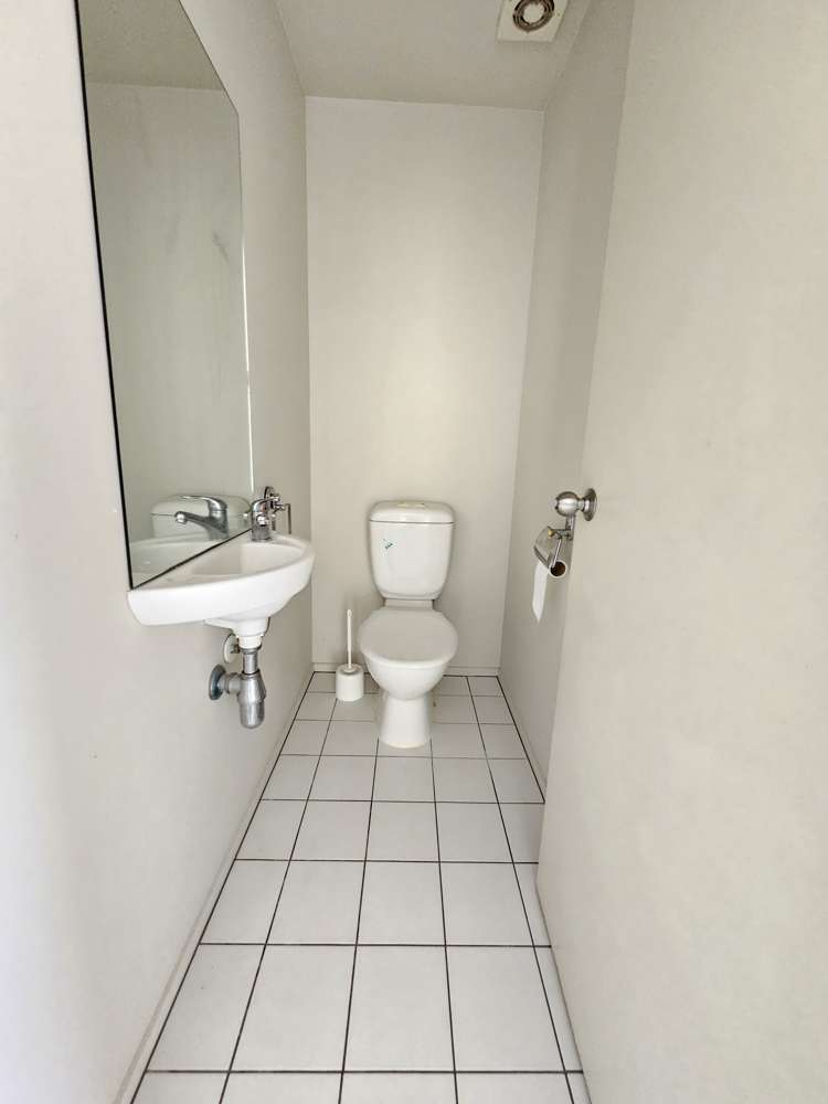 7/11 Spencer Road Oteha_14