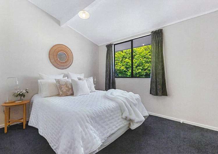 2B Baycroft Avenue Parkvale_18
