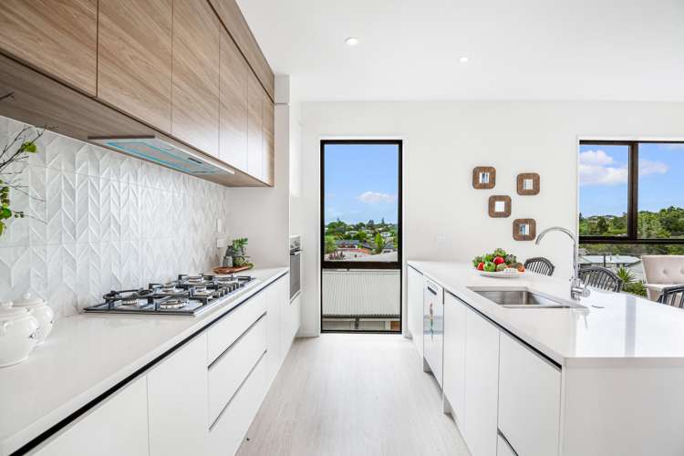 16b Sheridan Drive New Lynn_5